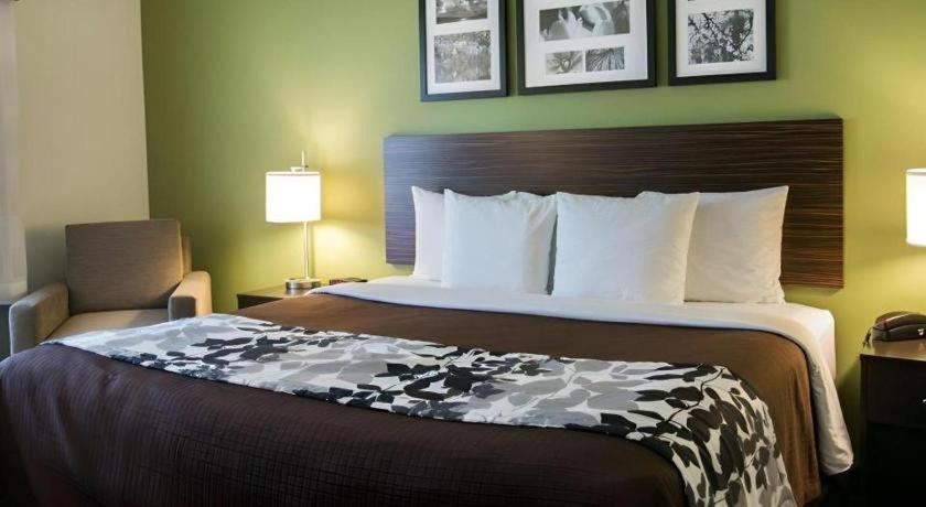Sleep Inn & Suites Dripping Springs Exterior foto
